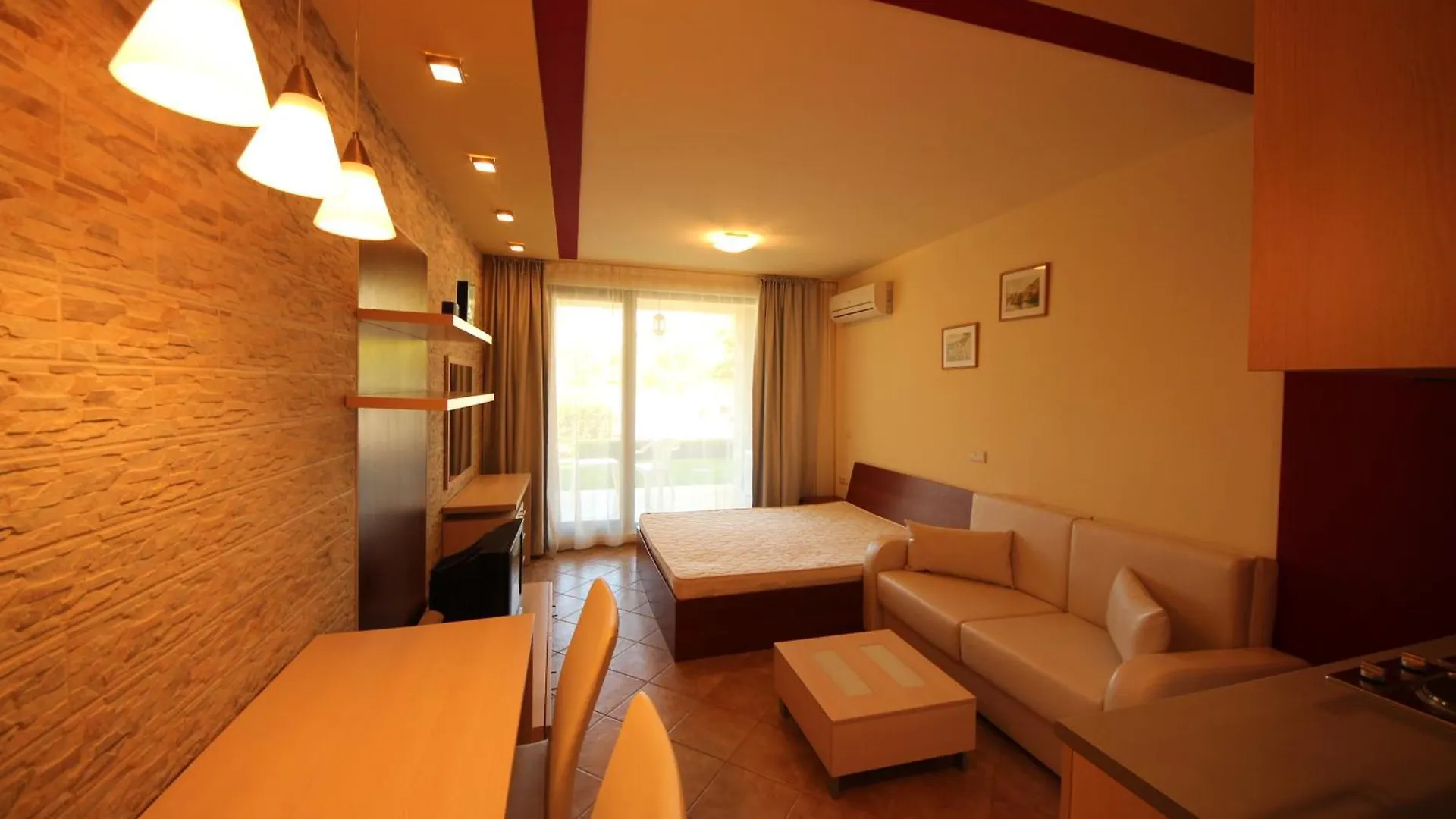 Menada Kavaci Sozopol Apartments